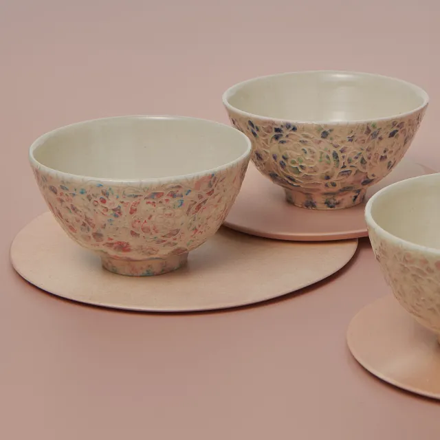 紋花彩泥掻落マルチカラー　ごはん茶碗